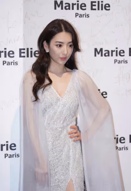 郭富城老婆真自信!活動生圖不修就發出來,不愧是名媛!