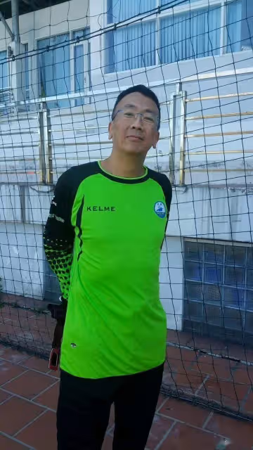 恭喜!香港知名星二代鄭瑤公開認愛,戀大鼻黎明曬甜蜜親吻照