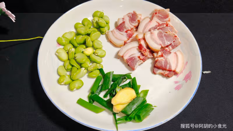 豆腐遇到它,才知啥是絕配!搶「鮮」燉一鍋,鮮香素凈,一鍋下肚才知春之味