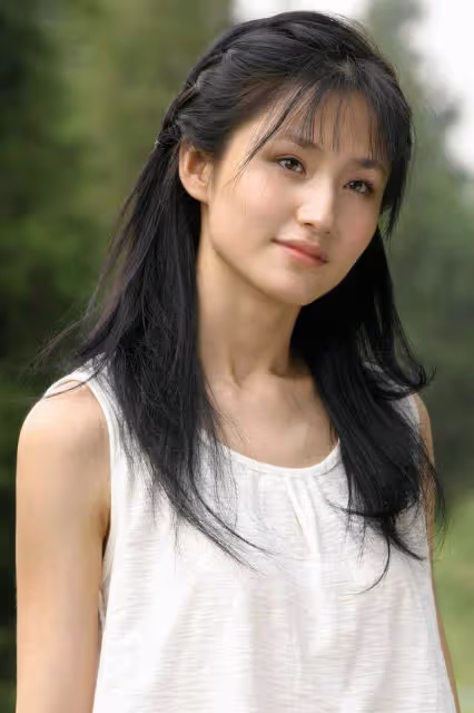 因失戀去接三級片, 成名後悔不當初, 今身價過億卻孑然一身