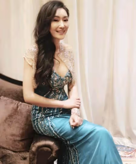 比劉曉慶還耐老的女星, 曾遭老外騙財色致破產, 今52歲風韻猶存!