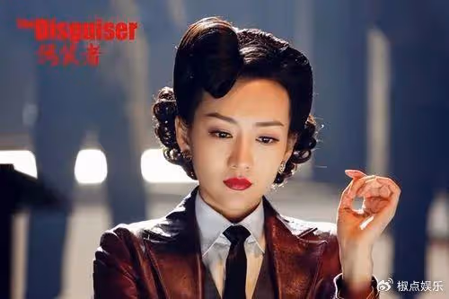 未婚生子、自己掏錢坐月子，產後一個月復出賺錢，網友：王鷗當媽太拼