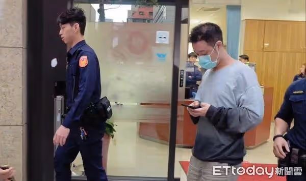 打修杰楷男子起底！2月前「衣服沒換」毆記者
