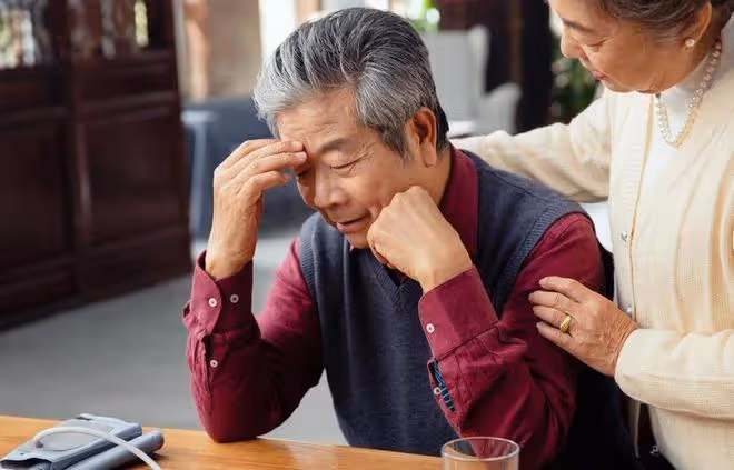 悲哀！在一個家裡，父母有這3個習慣，六十歲後日子很難過！看看