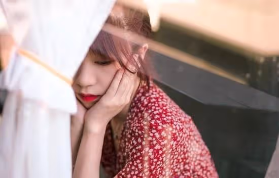 你知道嗎？女生身上的這些地方一碰，她們就會立刻敏感起來