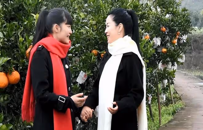 已婚女性給異性朋友發照片啥意思,看完你就明白了