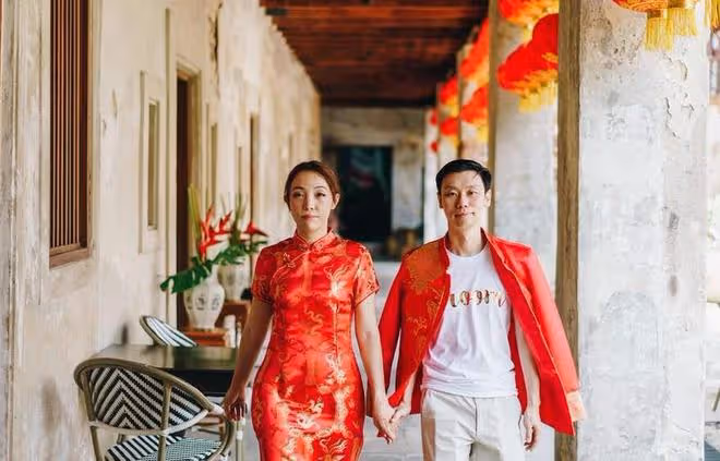 婚姻:是金錢的交易還是感情的升華?