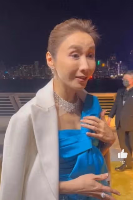 52歲黎姿不美顏生圖,網友感嘆都老成這樣了還這麼漂亮,保養太好