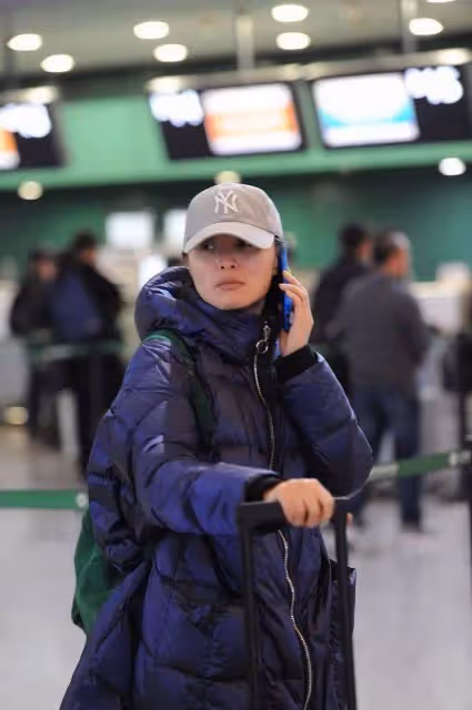 吳越曬照好真實,頭髮稀疏不掩飾老,臉上皺紋分明,卻越看越舒服