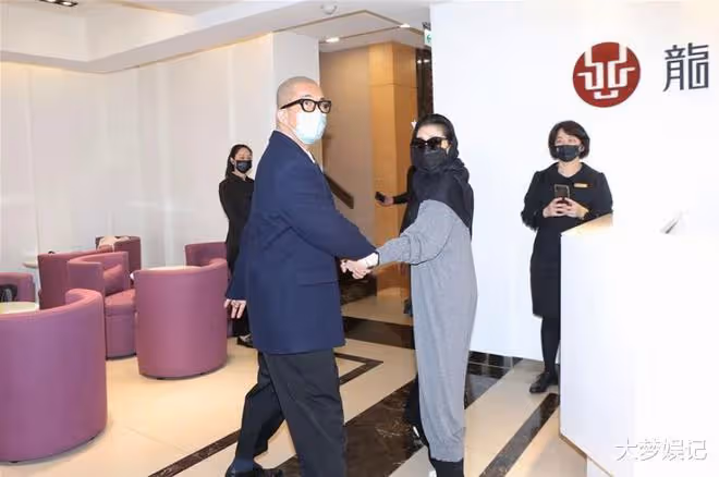 大S罕見現身冒白髮,具俊曄:她還是很可愛!愛妻宣言甜翻全網