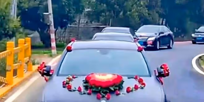 新娘不下車，要6.6萬下車費，這種做法合理嗎？