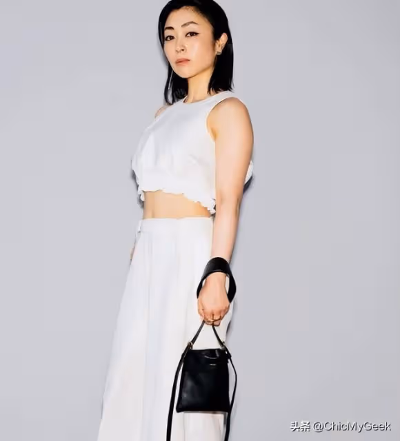 41歲平成歌姬宇多田光復出，兩度離婚後自認是非二元性別者！