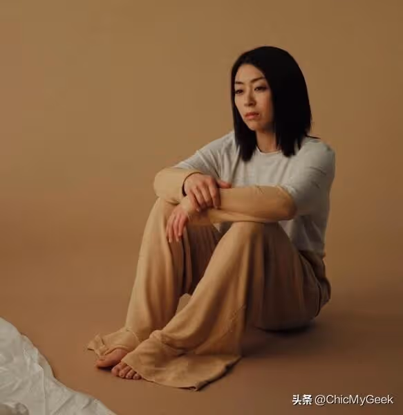 41歲平成歌姬宇多田光復出，兩度離婚後自認是非二元性別者！