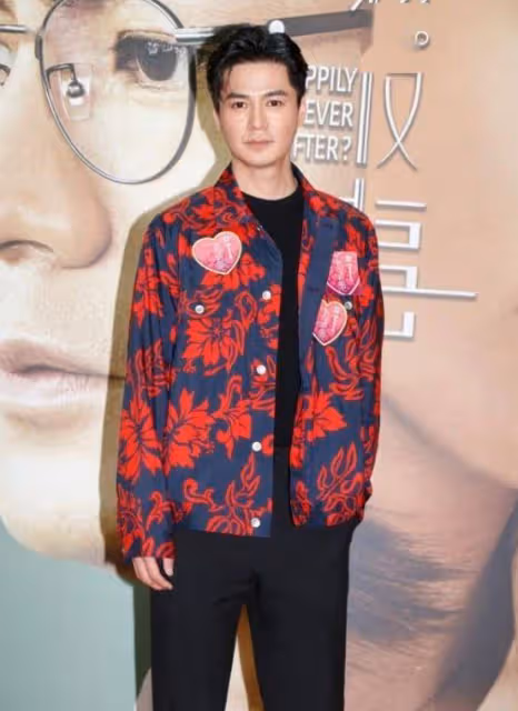 TVB視後老公與兩位花旦上演激情戲!微表情被贊出奇好!網友力捧得視帝