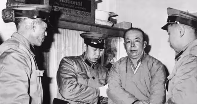 1983年公安當眾抓走一位老人,群眾事後得知,此人竟是軍統特務