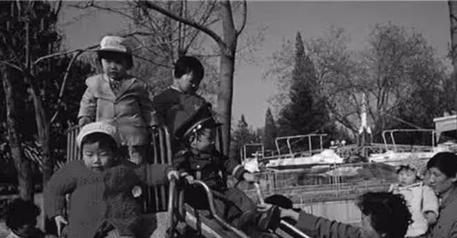 1983年公安當眾抓走一位老人,群眾事後得知,此人竟是軍統特務