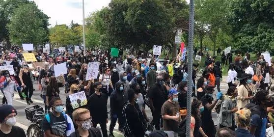 美國動亂還在持續，加拿大也加入了