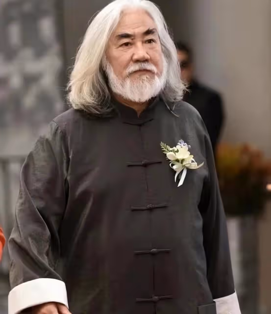 73歲張紀中導演再當爸，42歲妻子官宣懷第三胎，恭喜！