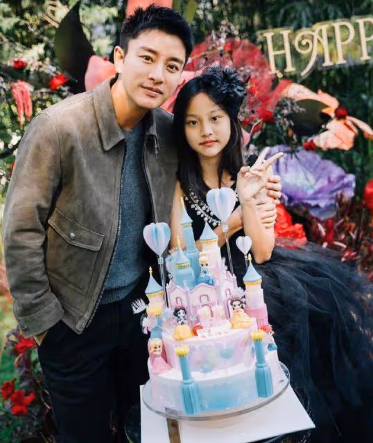 李小璐和前夫同時發聲,一起維護愛女甜馨,離婚後罕見達成默契
