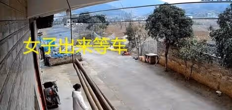 貴州女子在家過年被哥哥打,回到出租屋後崩潰大哭:媽媽也不愛我
