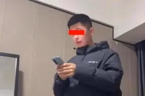 湖北女子為15w彩禮和男朋友鬧,男方父母卻硬要給18w8:怕她跑了