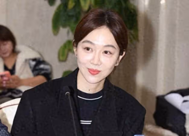 姜妍網購被認出?客服:是你嗎姚兒?姜妍的答覆讓人笑翻