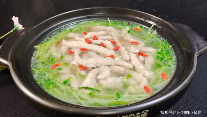 春天敞開吃,一口鮮脆勝仙丹!特色做法一碗湯,鮮爽營養不膩,再來一碗也不夠