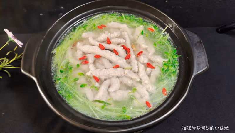 春天敞開吃,一口鮮脆勝仙丹!特色做法一碗湯,鮮爽營養不膩,再來一碗也不夠