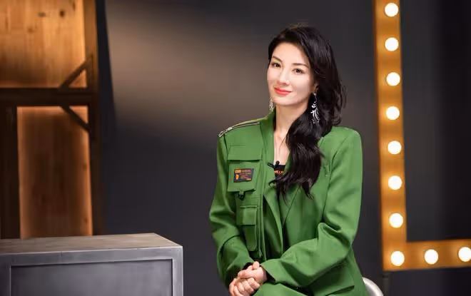 黃奕爆料明星生活真相:想美就別想吃飽!