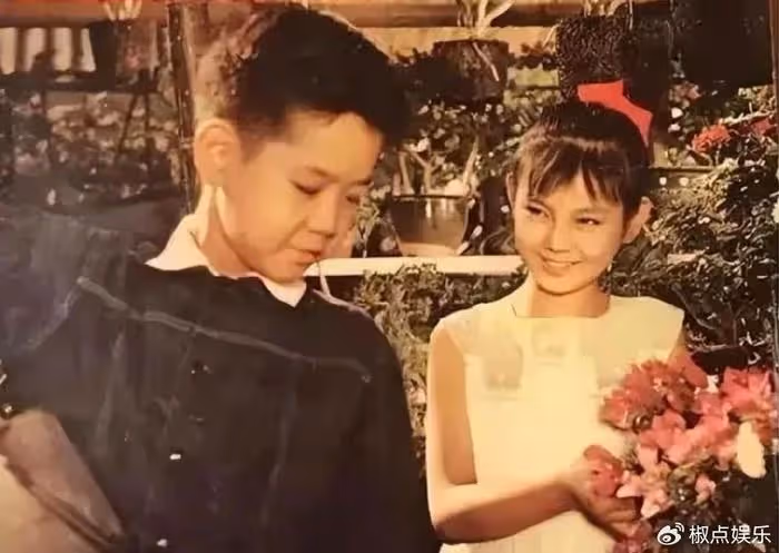嫁豪門生5子後丈夫愛上王祖賢,婆婆霸氣給出4億離婚費,如今怎樣了