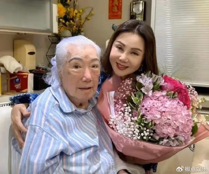 嫁豪門生5子後丈夫愛上王祖賢,婆婆霸氣給出4億離婚費,如今怎樣了