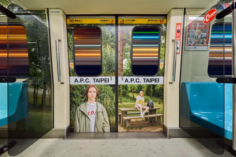 劉品言興奮「出關」挺愛牌A.P.C.　推坑鳳小岳「喜歡就立刻買」
