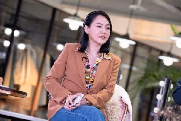 小S公公驟逝「節目暫停錄影」! 靈堂不停擦淚惹好姐妹心疼