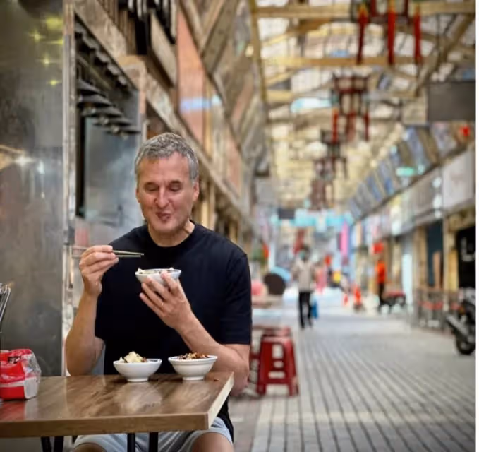 華航貴賓室牛肉麵登Netflix　美食家菲爾：世界上最好吃