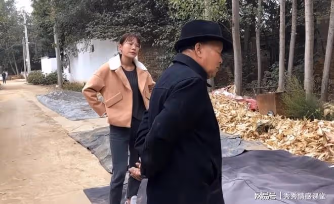 拒絕辭職照顧婆婆,公公給我一耳光,我把他兒子變成了前夫
