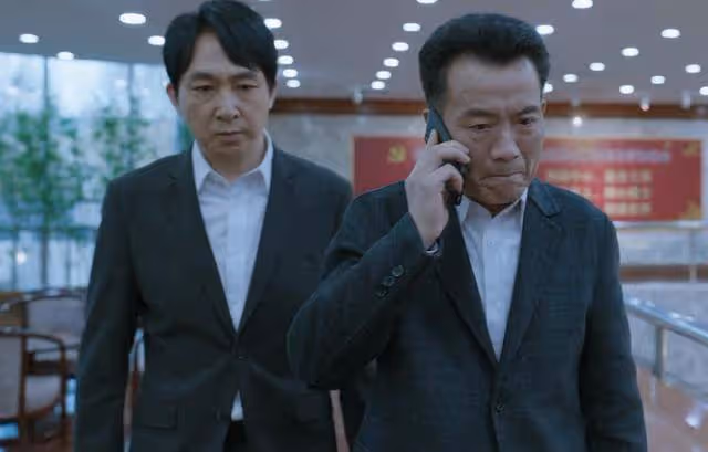 《江河日上》副市長還不起車貸?劉耕野哭窮,虛偽又可笑