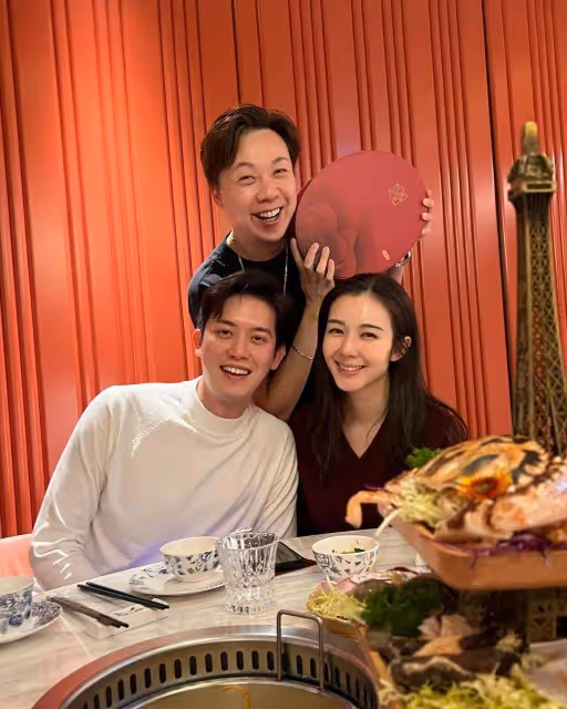 婚期曝光!港姐冠軍大派喜餅!準新郎大曬剪頭髮照!