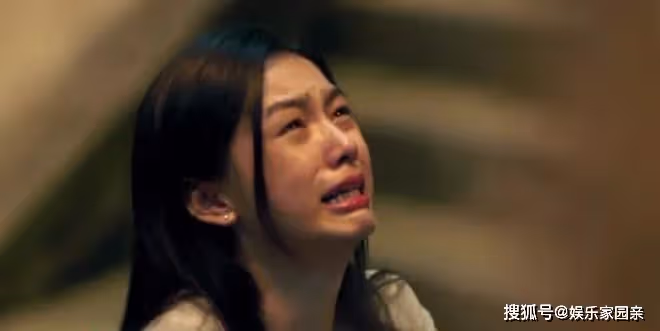 從《少年的你》到當紅女星,周也的演藝之路如何越走越寬?