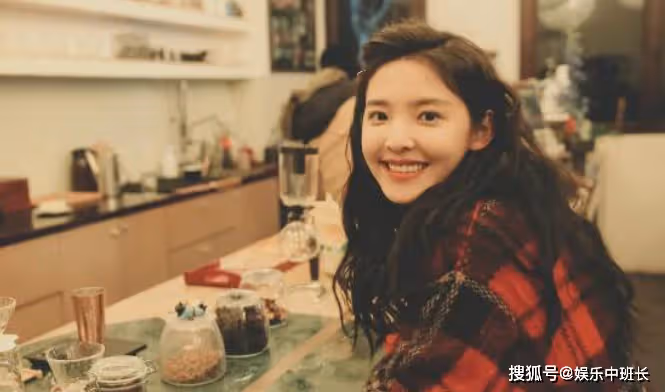 章若楠接演《難哄》,引髮網友熱議:她的背景到底有多強大?