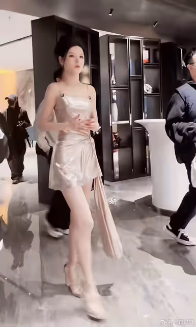 浪姐5張予曦怎麼美成這樣了？跟迪麗熱巴有的一拼