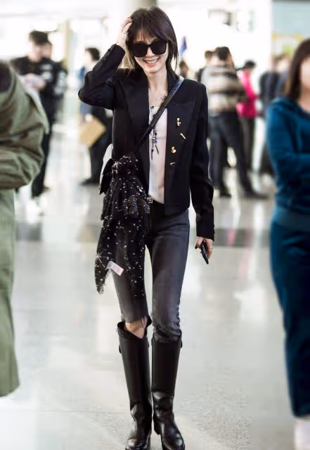 王子文簡直小個子「穿搭範本」,時髦又不費力,照著學就對了!