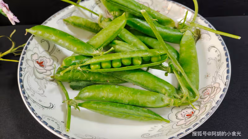 雞蛋和它一塊煮，口口鮮嫩賽吃肉！經常燒一盤，高鉀高營養，鮮嫩下飯湯都不剩
