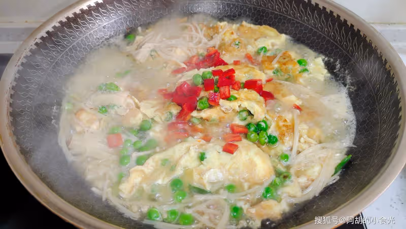 雞蛋和它一塊煮，口口鮮嫩賽吃肉！經常燒一盤，高鉀高營養，鮮嫩下飯湯都不剩