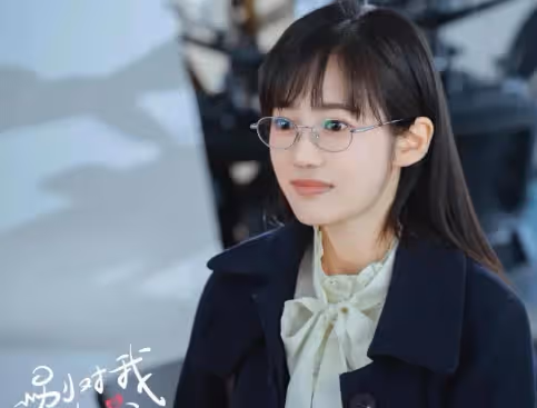 《別對我動心》火爆出圈,躲過了周也,卻被30歲女二號驚艷了!