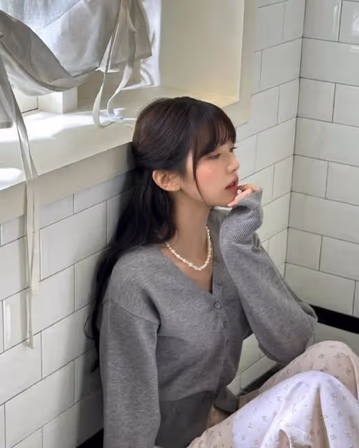 韓國知名女星，演唱會上掐自己，視頻網上熱傳，引髮網友熱議