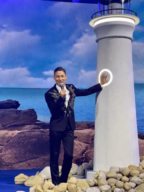 張學友被曝因病進ICU,8個月演100次太辛苦,曝羅美薇4年虧20億