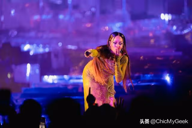 印度土豪辦婚禮什麼規格?蕾哈娜表演,首富齊聚!