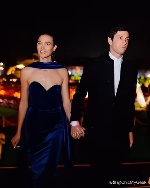 印度土豪辦婚禮什麼規格?蕾哈娜表演,首富齊聚!