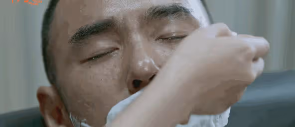 周處除三害：半裸女主被阮經天披上浴巾那刻，演員的素養有了