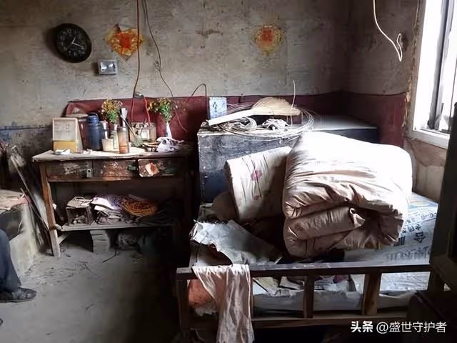 婆婆走後「我主動把公公接回來養老」,住我家10幾年來他沒出過半毛錢,最近他身體變差「我突然收到一則銀行簡訊」